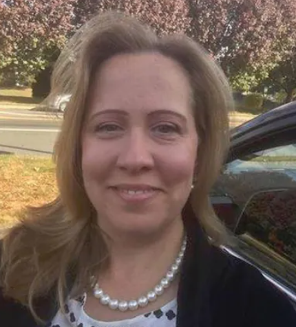 <em>Caroline S.</em>